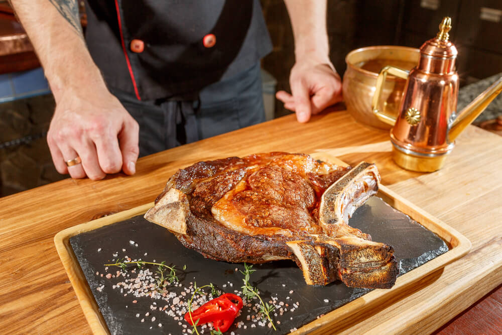 Sous Video Steak on Cutting Board